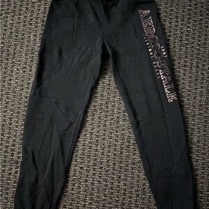 Aeropostale woman Black Graphic Leggings